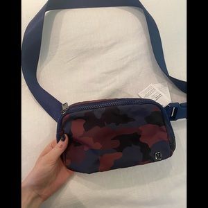 Lululemon bag